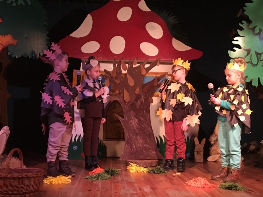 Jesienny las teatrem wita Was: XI przegląd teatrzyków przedszkolnych