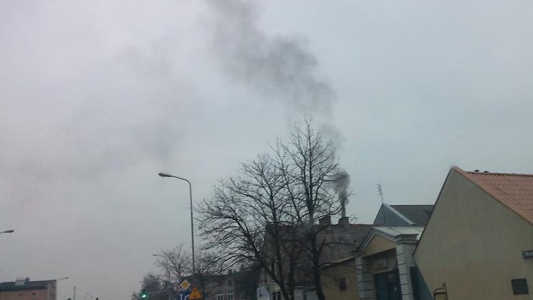 Smog w Śremie: Strażnicy Miejscy mogą już pobierać próbki opału