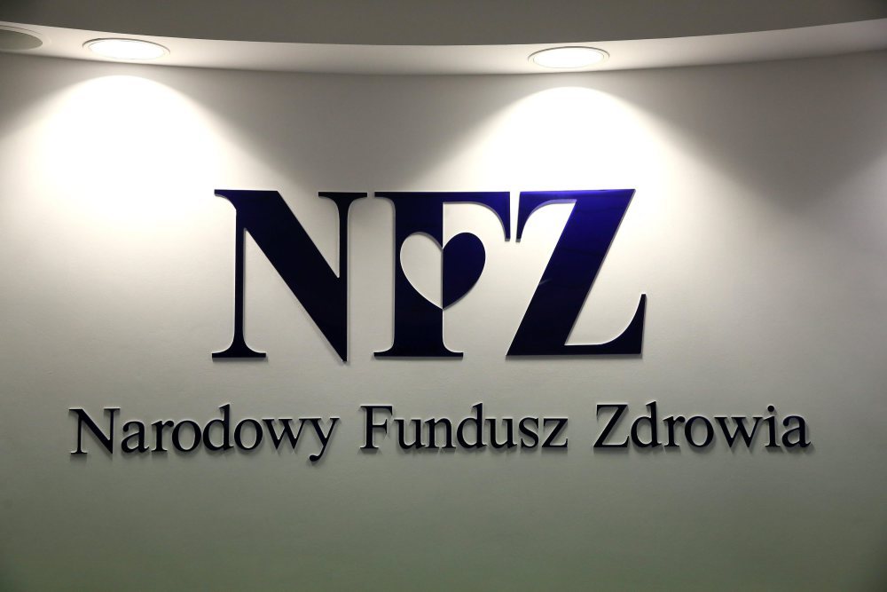 Szumowski: uruchamiamy całodobową infolinię NFZ o koronawirusie